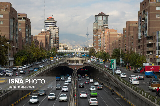 کیفیت هوای تهران در شرایط ناسالم برای گروه‌های حساس